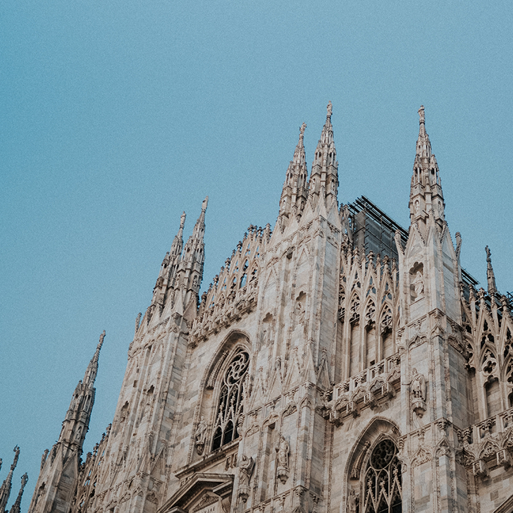 Milan-banner-mobile